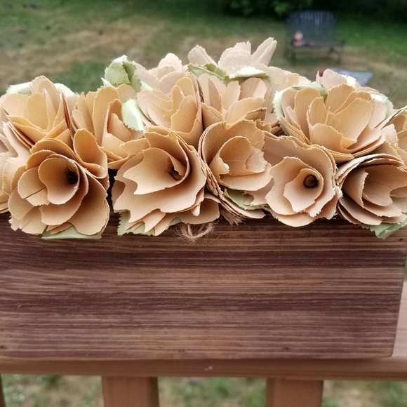 Wooden Center Piece - Picture 1 of 3